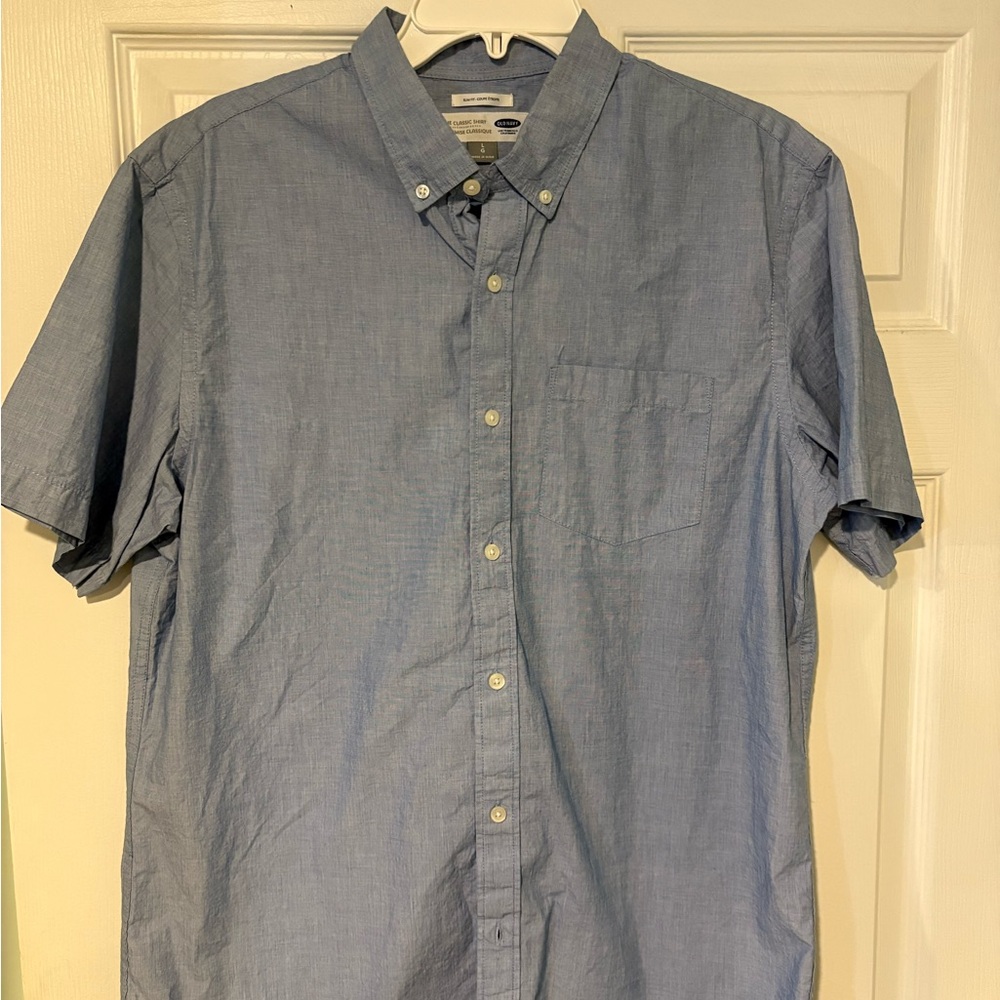 Old Navy Casual Light Blue Button-Down Shirt